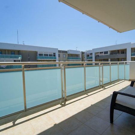 Wojtyla Airport Bari Acomodação com café da manhã Exterior foto