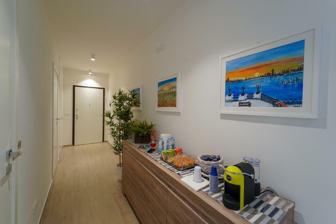 Wojtyla Airport Bari Acomodação com café da manhã Exterior foto